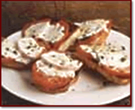 Crostini alla scamorza