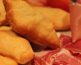 Gnocco fritto reggiano