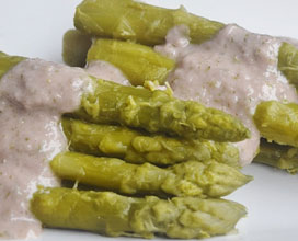 Asparagi al burro di acciughe