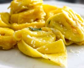 ricetta: Cappellacci di zucca