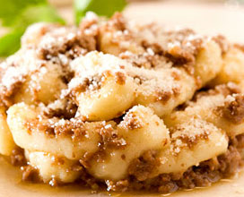 Gnocchi di patate con puntine di maiale