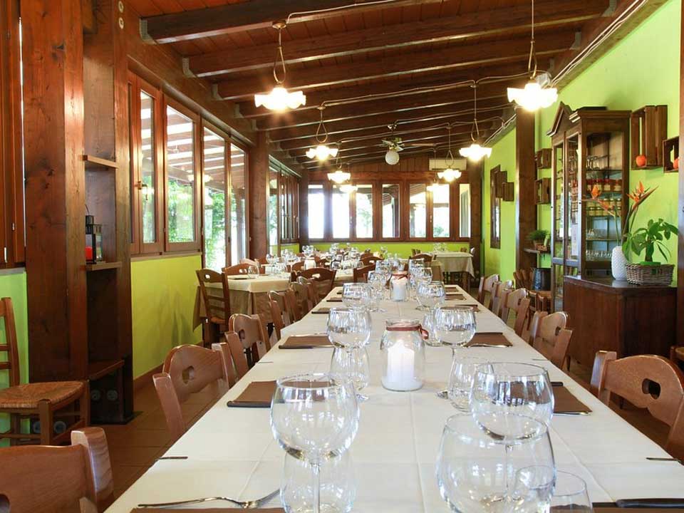 Ambientazione illustrativa per Agriturismo Il Pago