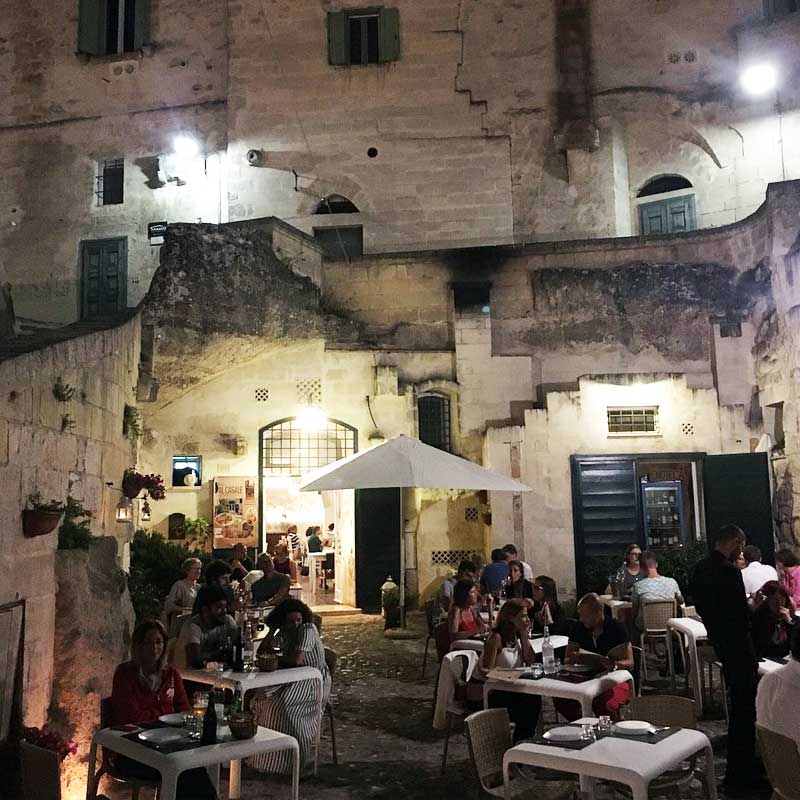 Immagine illustrativa provvisoria: non raffigura Osteria al Casale