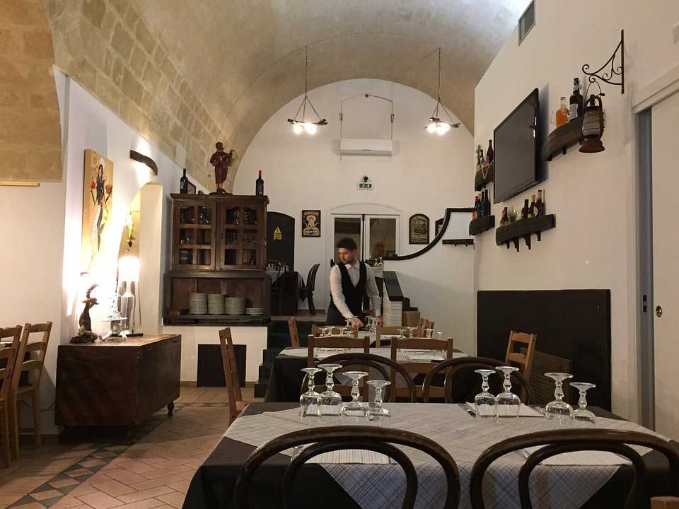Ambientazione illustrativa per Osteria La Pignata