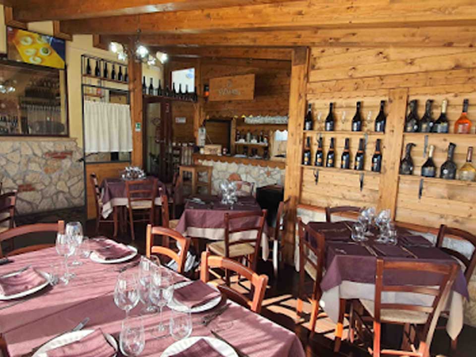 Ambientazione editoriale illustrativa per Da Petruzzu
