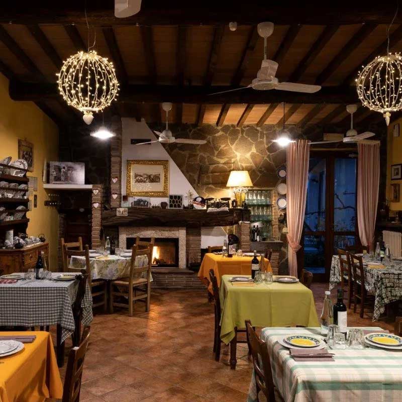 Illustrazione provvisoria di un ambiente di ristorazione, non fotografia del locale Ristorante Gli Attortellati